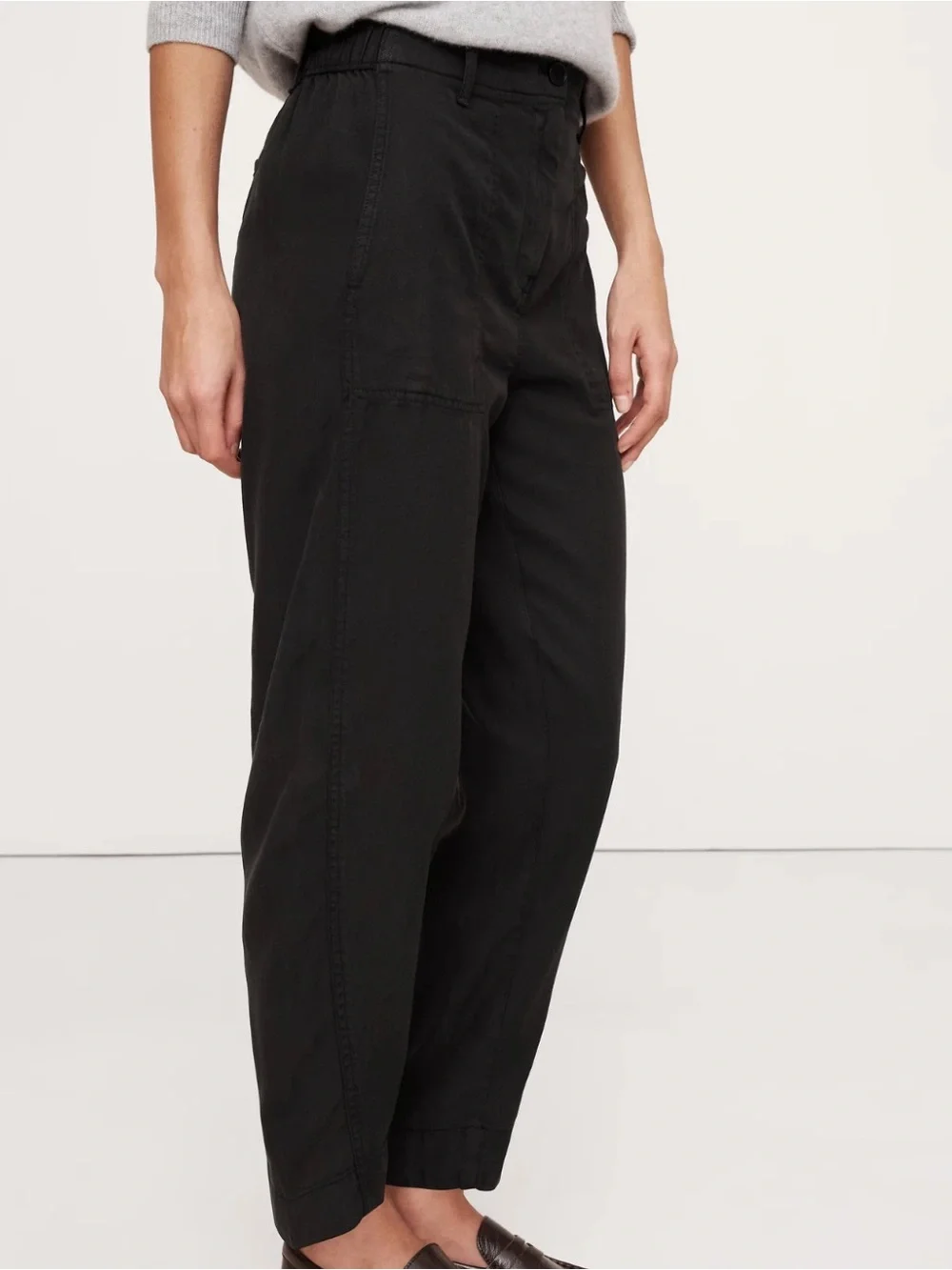 Banana Republic SUPER-SOFT SOMA HIGH-RISE RELAXED BARREL LEG PANT black size M